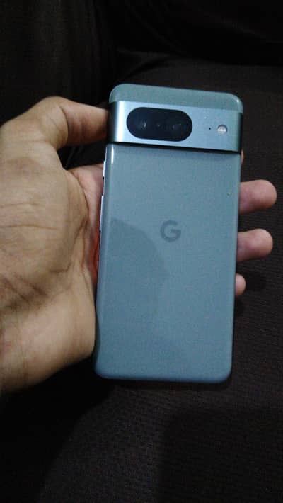 Google Pixel 8