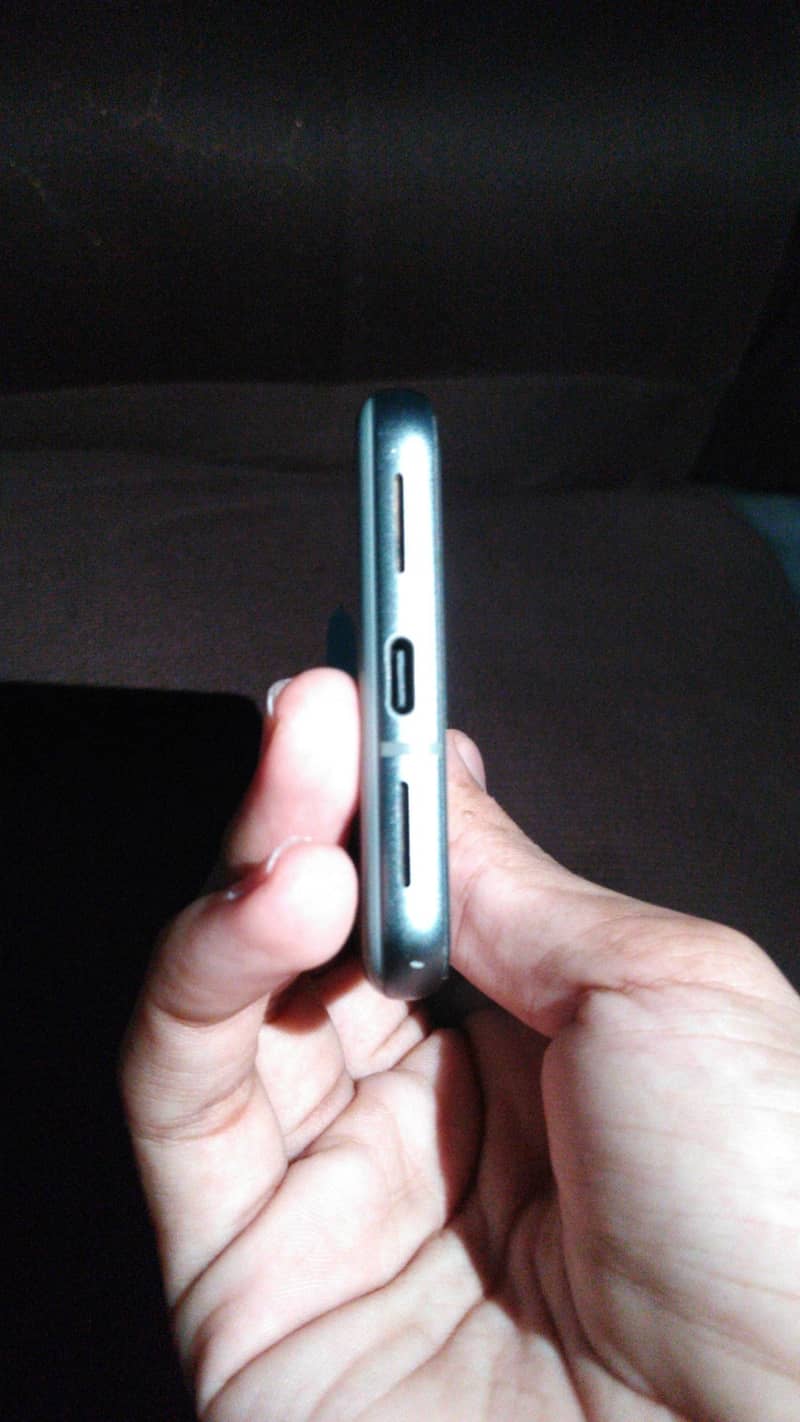 Google Pixel 8 3