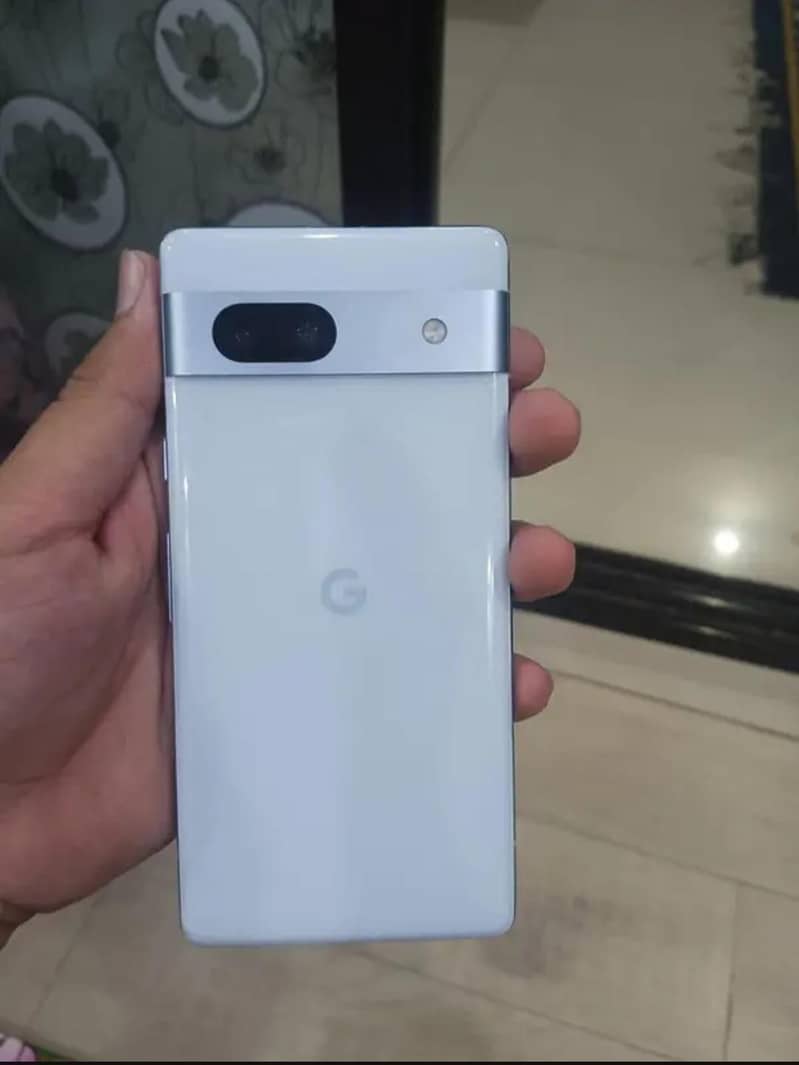 Google Pixel 7a 2