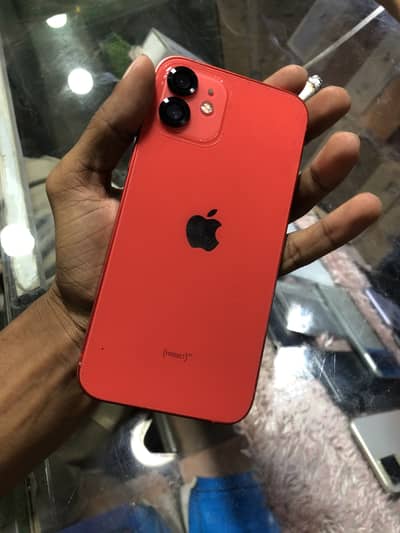 Apple iPhone 12