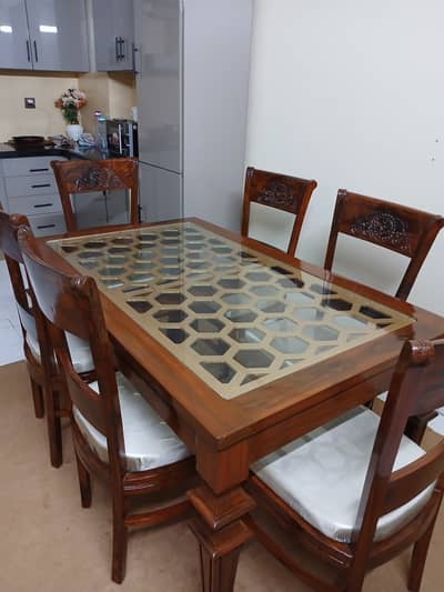 Brand new dinning table wood with 6 chairs