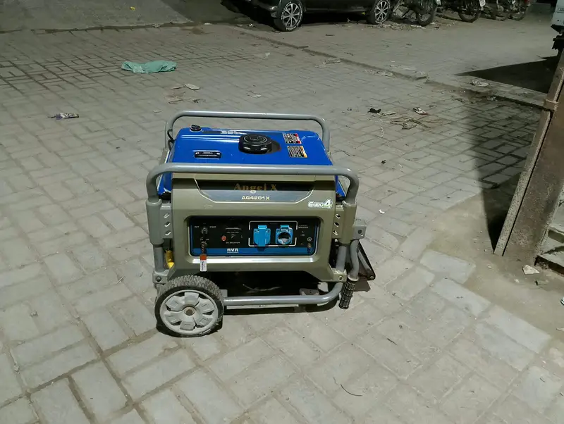 Generator — photo 7