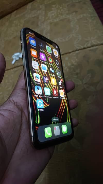 Apple iPhone XS