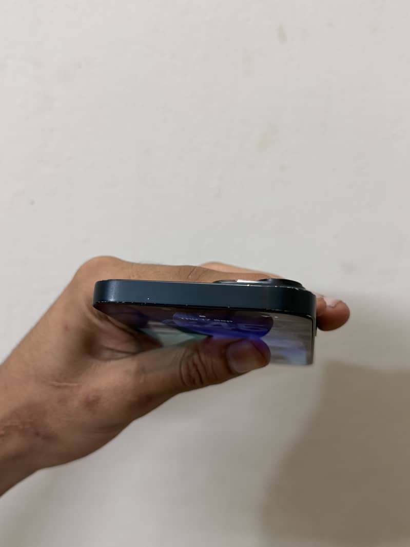 Apple iPhone 14 1