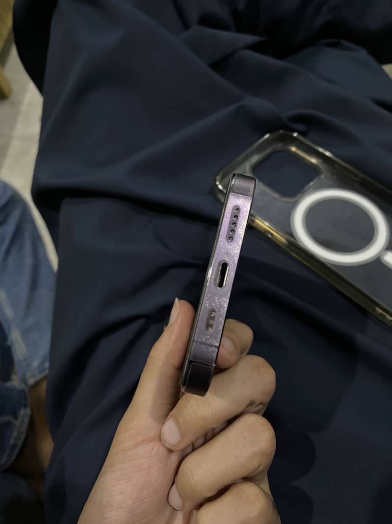 Apple iPhone 14 Pro 2