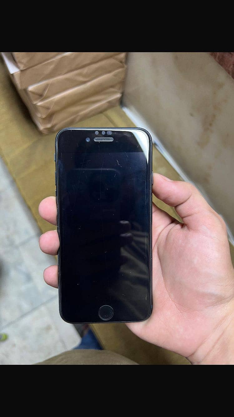 Apple iPhone SE 1