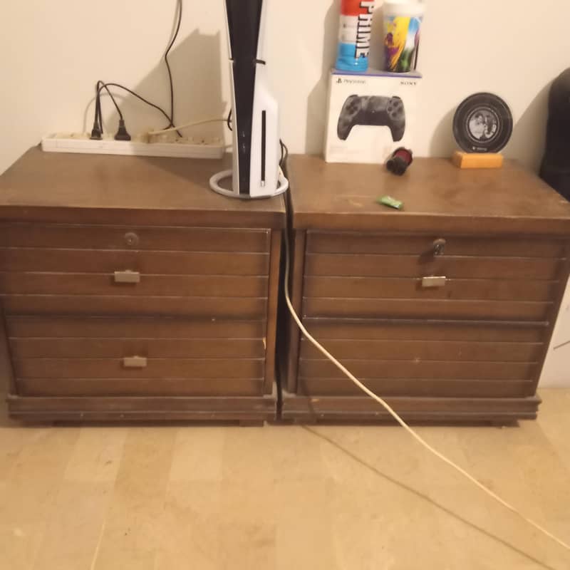 Single Bed with 2 Side Tables 2