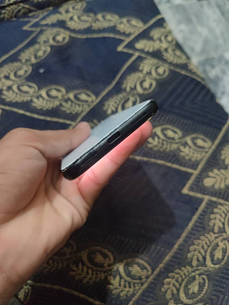 Google Pixel 4 8/128 pa*tch exchange possible only mobile 11