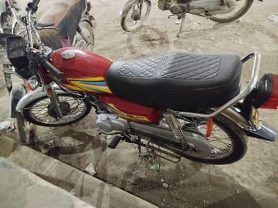 honda 2004.   multan no    all ok he