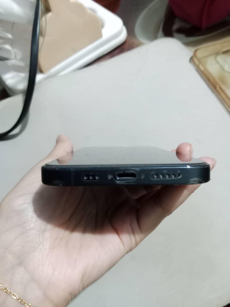 Apple iPhone 12 Pro 1