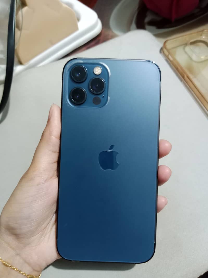 Apple iPhone 12 Pro 2