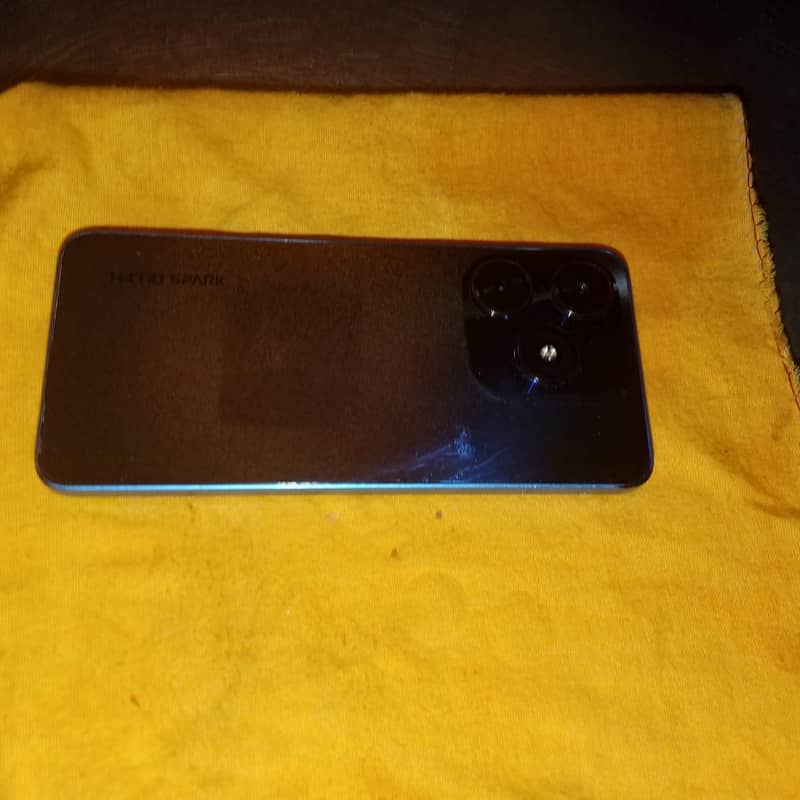 Tecno Spark 10 3