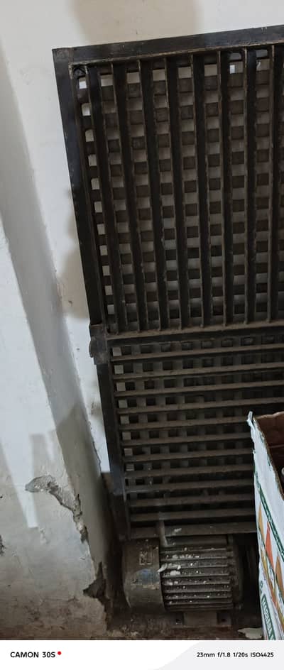 1 stand grill+ 1 chokt 9 inch