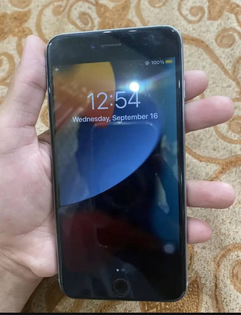 Apple iPhone 6S Plus 3