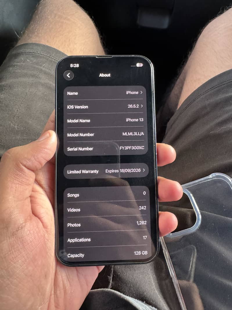 Apple iPhone 13 5