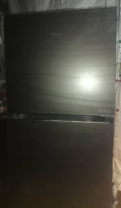 Haier Refrigerator Bilkul New Condition m Hy Jambo Size