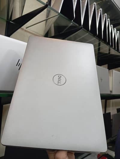 Dell Latitude 5511