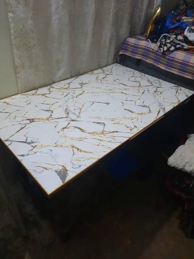 New table and  curtains for sale