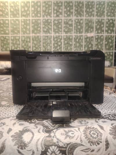 hp laser jet  p1606dn