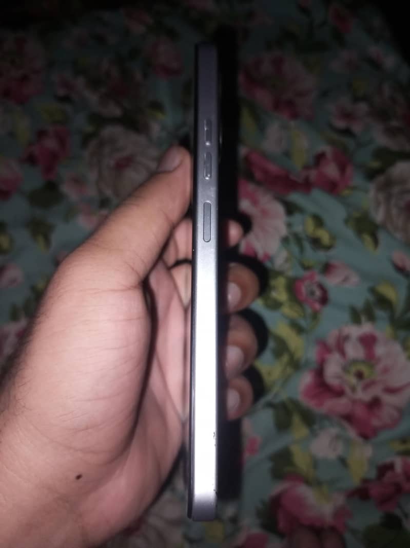 Tecno Spark 2 4