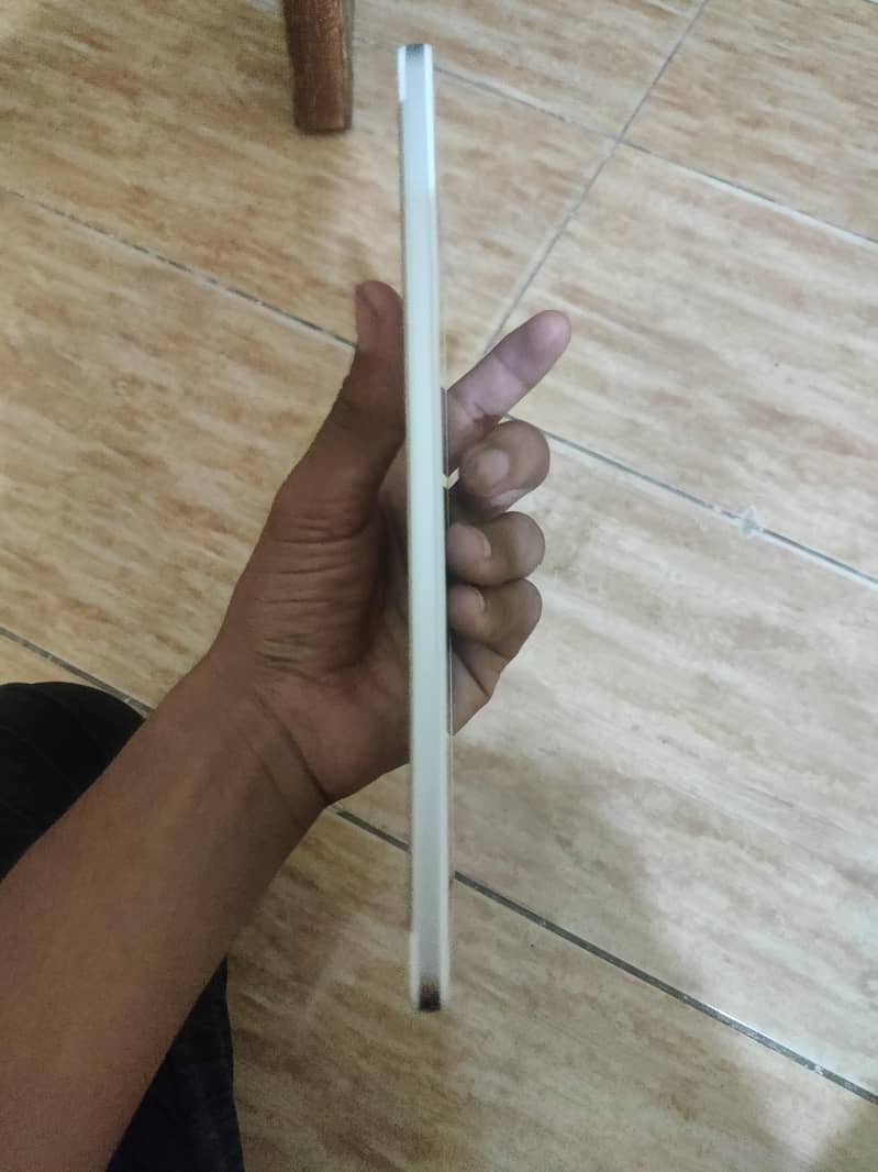 Docomo tablet 3