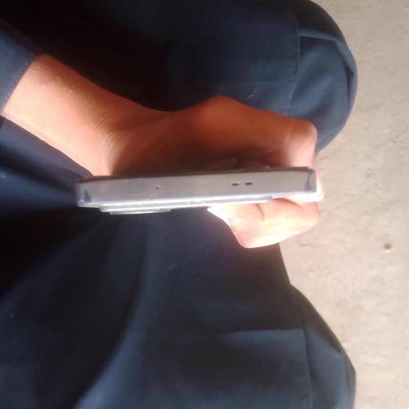 Infinix Note 40 2
