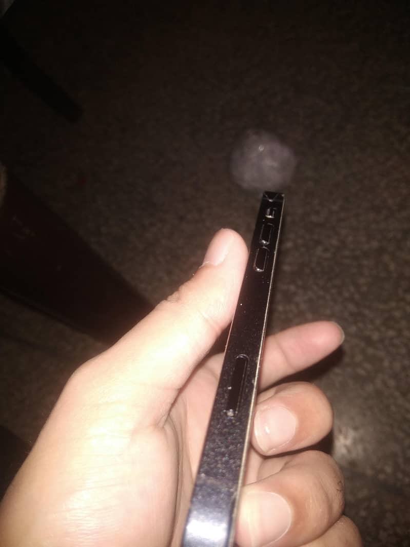 Apple iPhone 12 mini 7