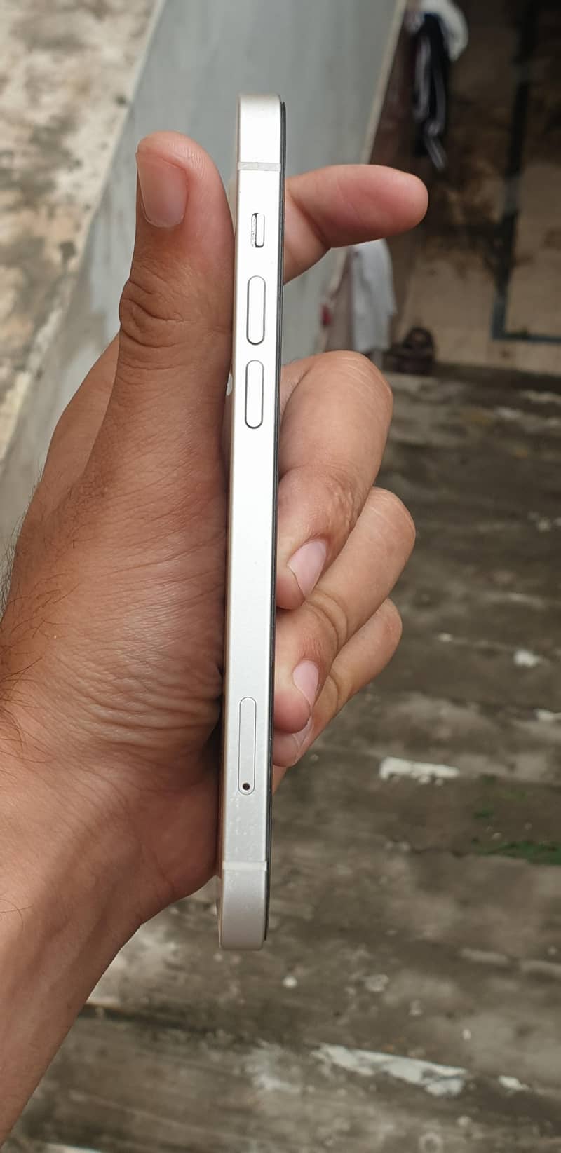 Apple iPhone 12 9
