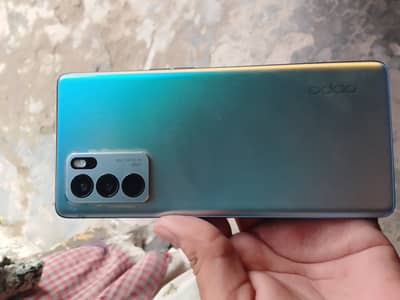 OPPO Reno6 Pro