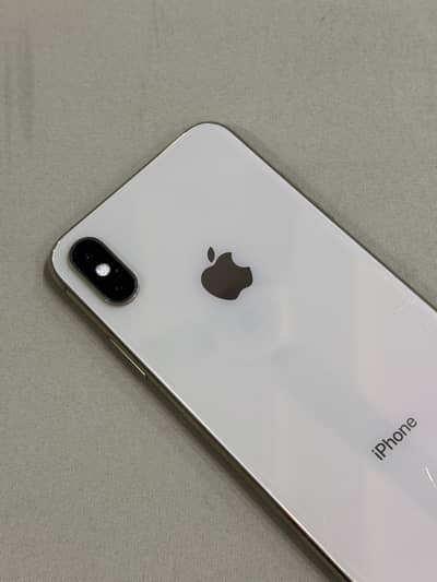 Apple iPhone XS