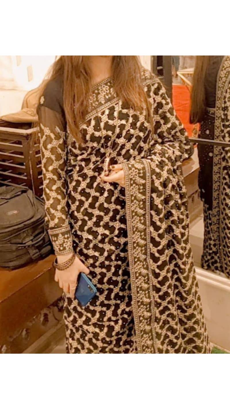 saree 0