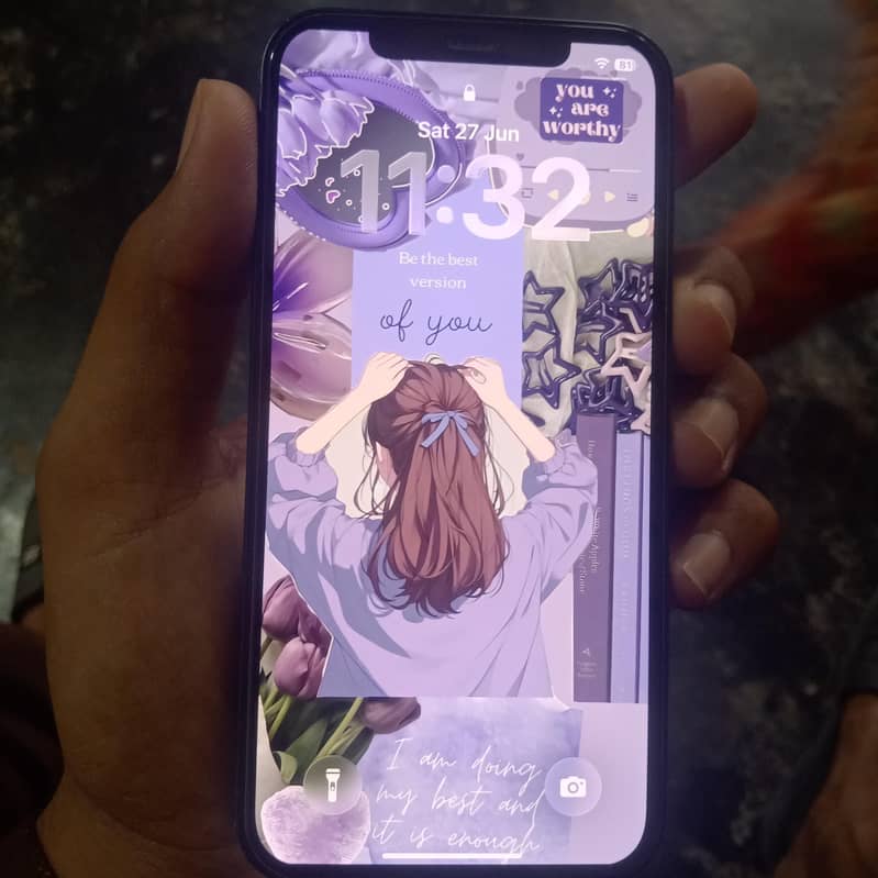 Apple iPhone 12 4