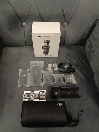 DJI Osmo Pocket 3 Creator Combo