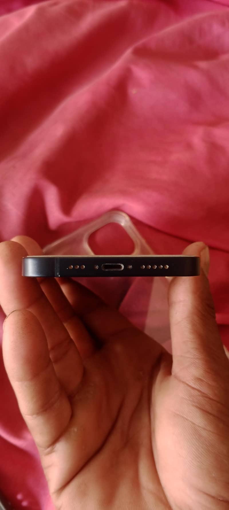 Apple iPhone 13 2
