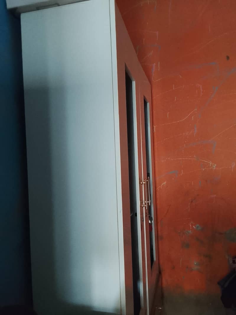 divider 1