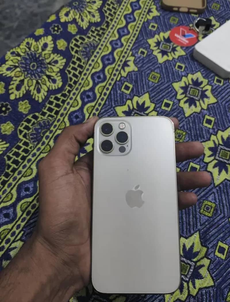 Apple iPhone 12 Pro 0