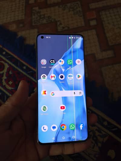 One Plus 9 Pro 12/256 Lines baqi very minor shade TikTok wala