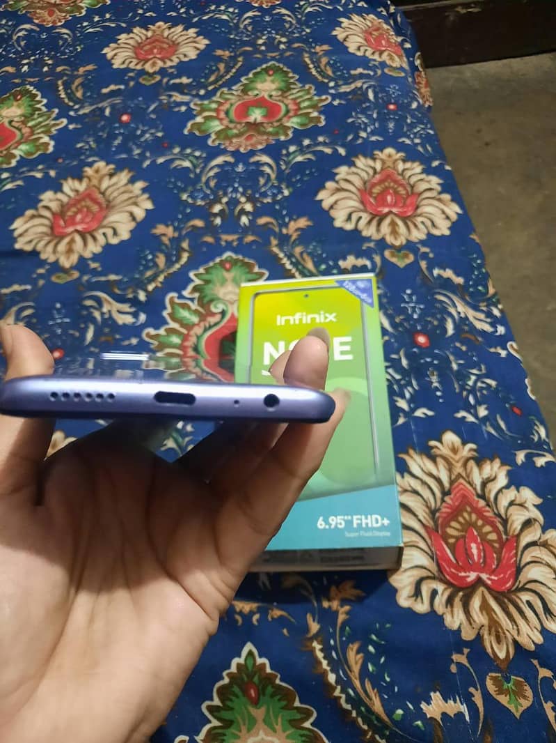 Infinix Note 10 9