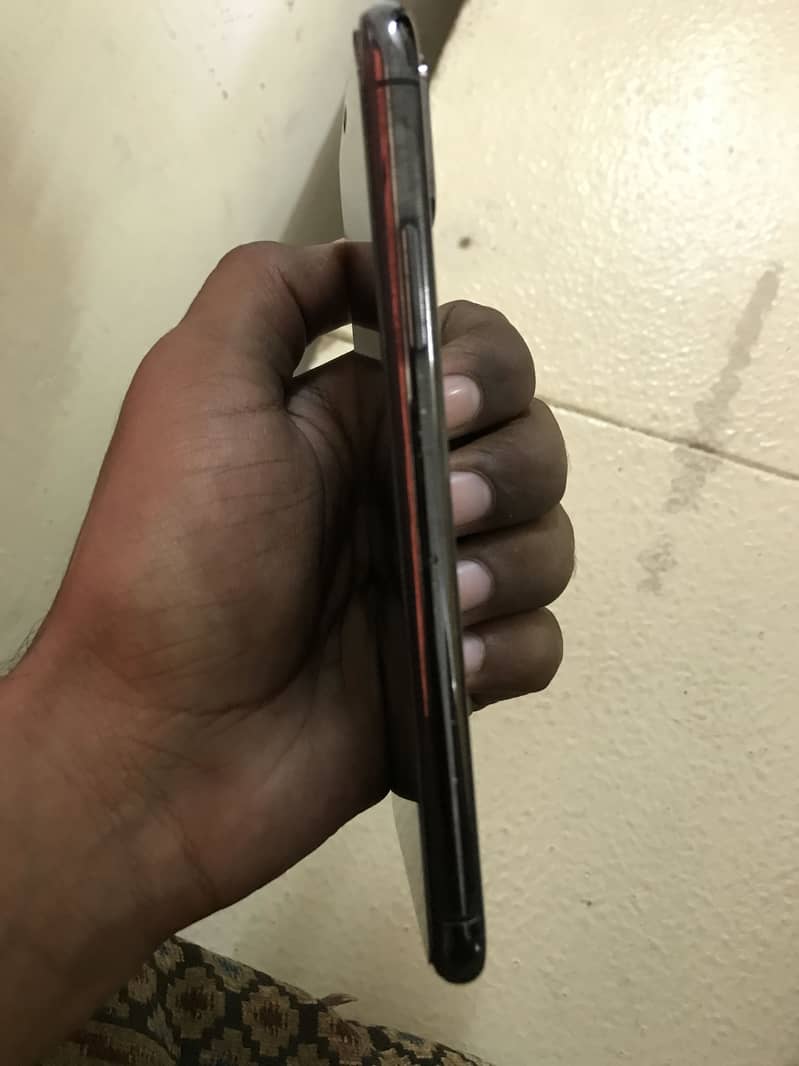 Apple iPhone XS 2