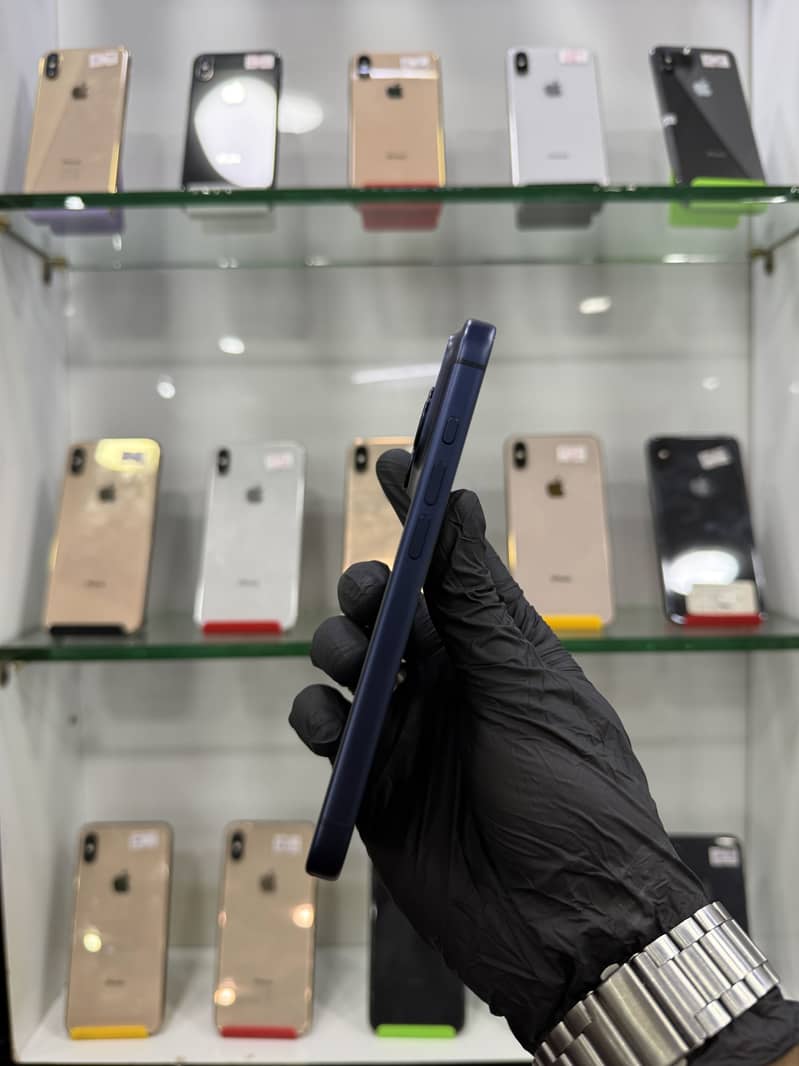 Apple iPhone 17 Pro 2