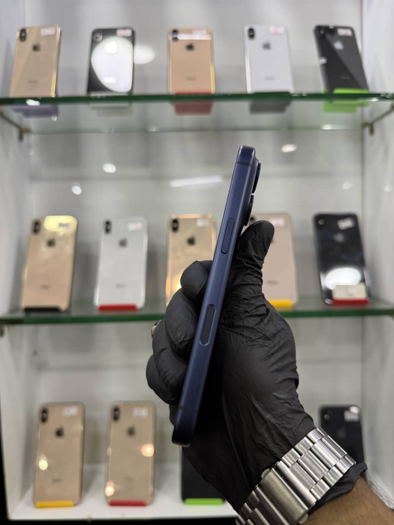 Apple iPhone 17 Pro 3