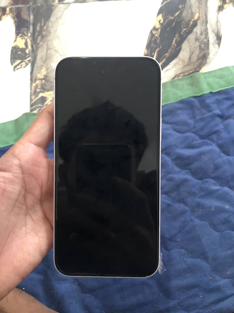 iPhone 13plus 2