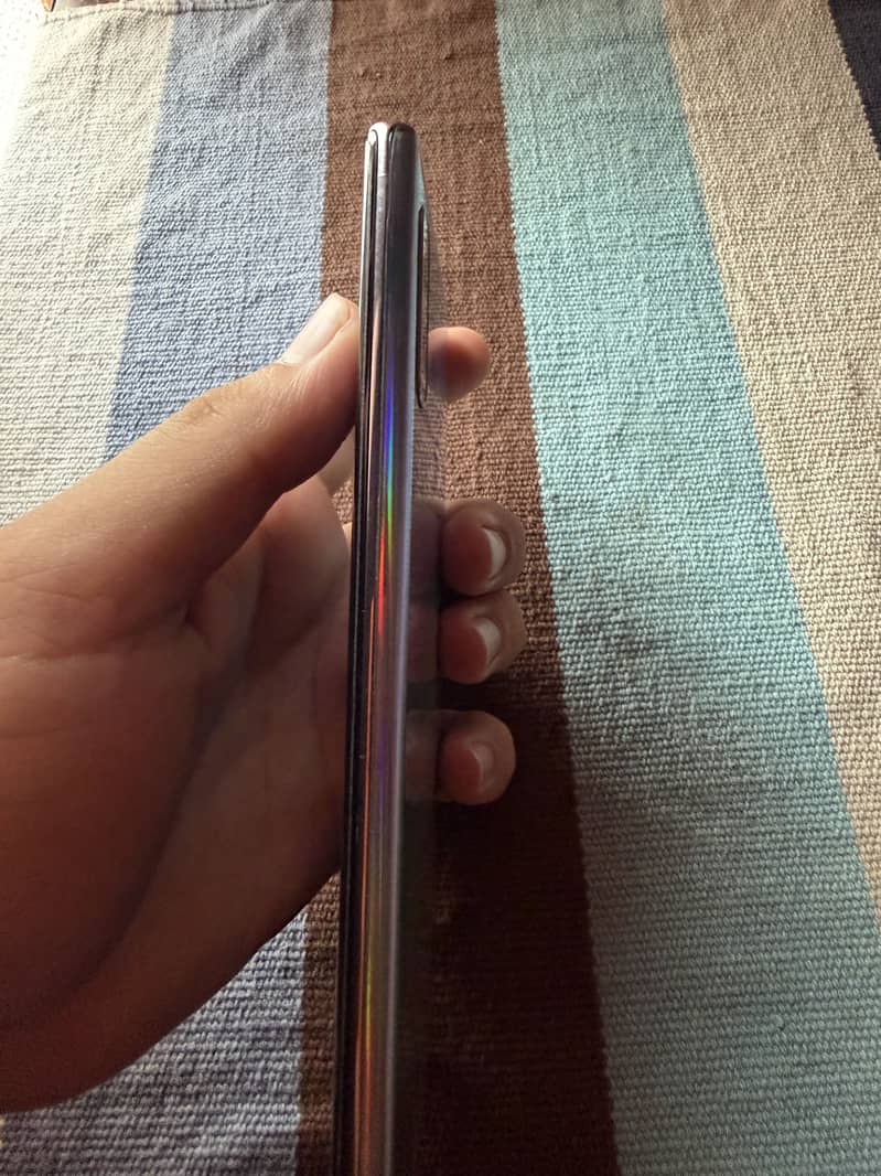 Samsung Mobile Note 10 Plus 1