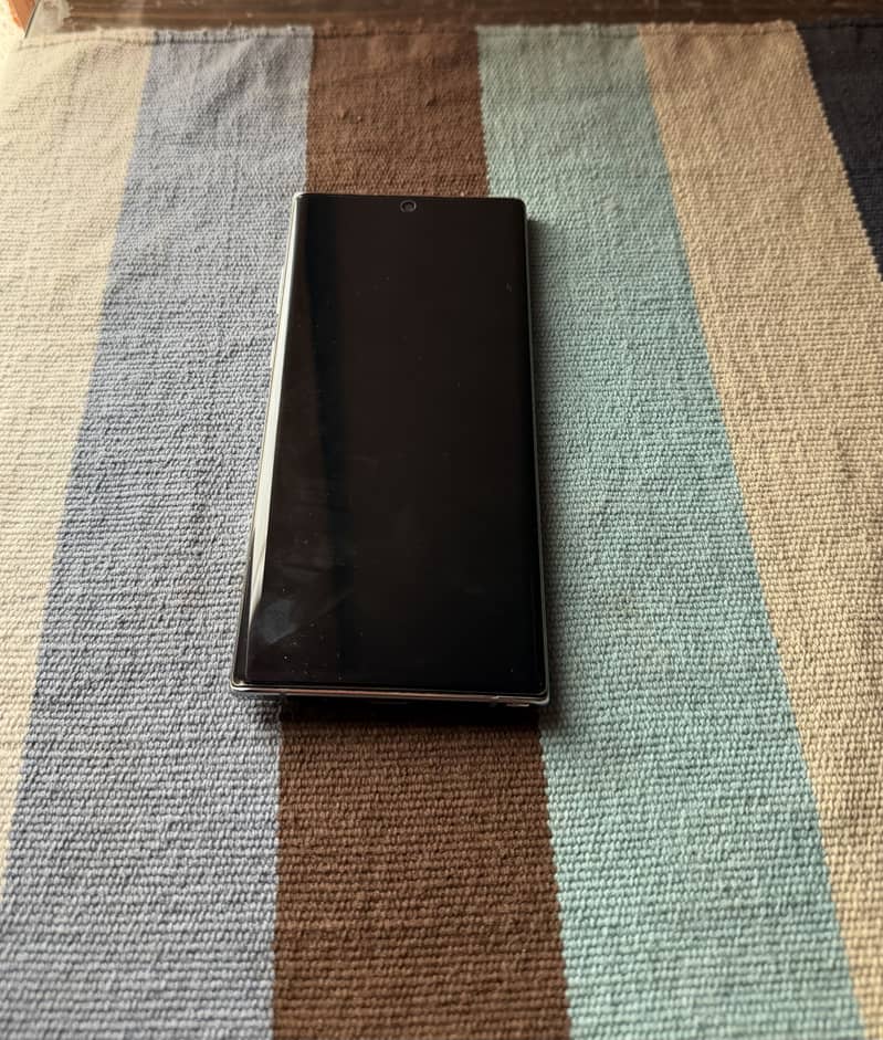 Samsung Mobile Note 10 Plus 5