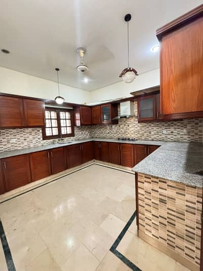 Phase 8 500 YARD Bungalow Upper Porton For Rent