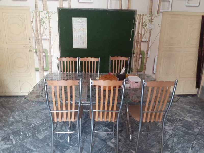 dinning table 0