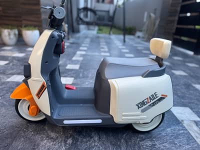 Kids Electric scooter-(Used Only 2-3 time) Like New Condition