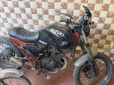 Suzuki GS150 (Modified)