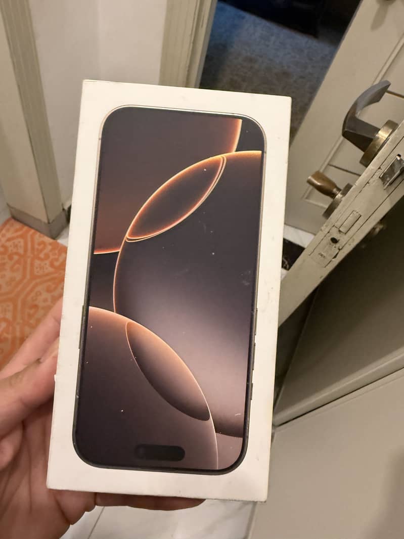 Apple iPhone 15 Pro 0