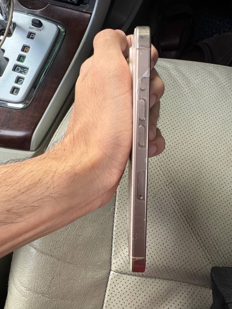 Apple iPhone 15 Pro 5